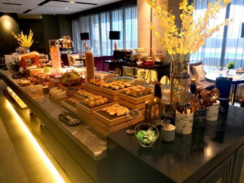 Guangzhou Crystal Orange Hotel