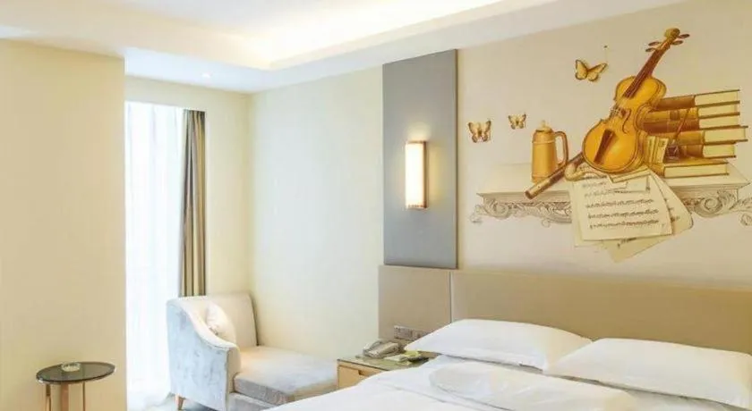 Bed in Vienna International Hotel Chengdu New International Conference and Exhibition Center Branch