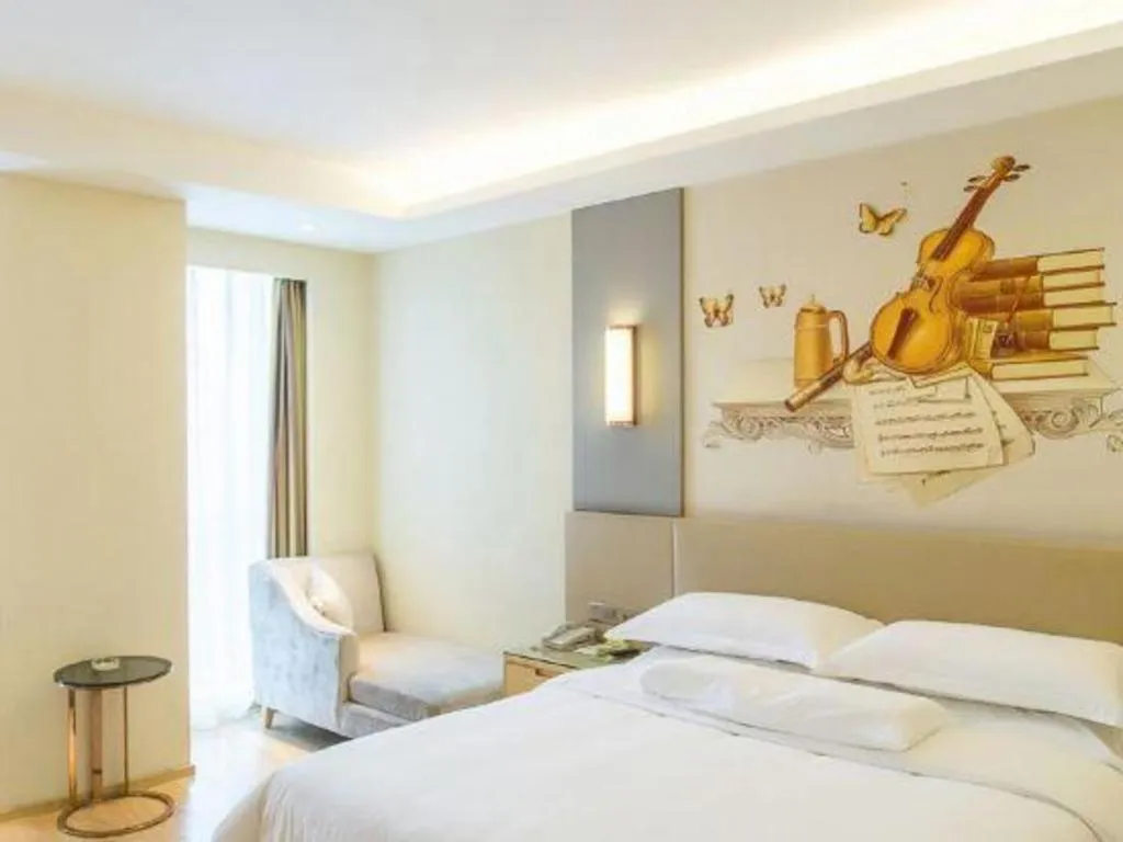 Bed in Vienna International Hotel Chengdu New International Conference and Exhibition Center Branch