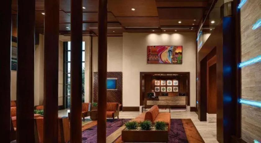 Vee Quiva Hotel & Casino