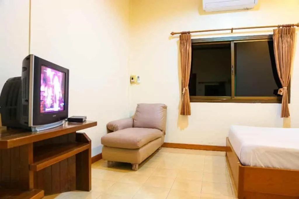 Bed in TAWANCHAY HOTEL PHATTHALUNG