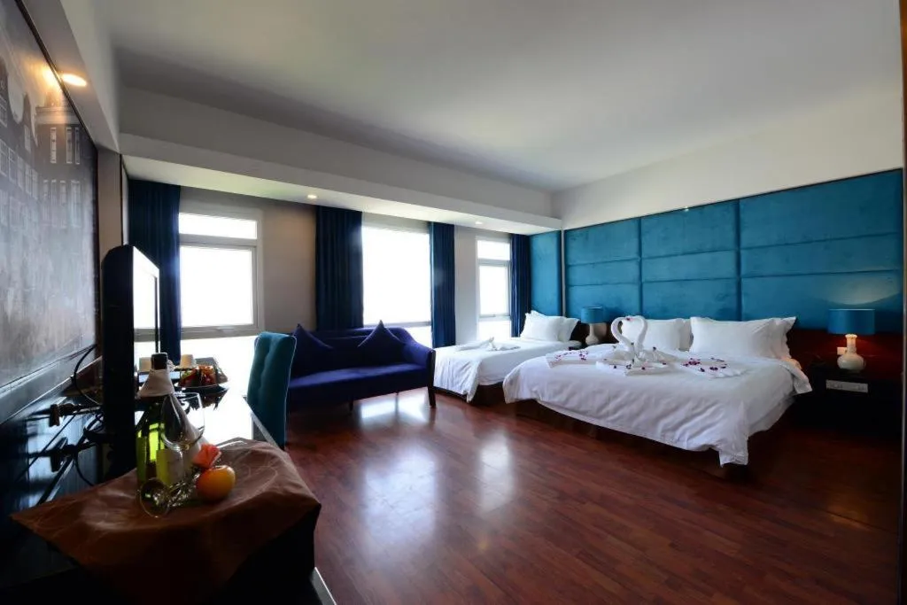 Bed in Hanoi Antique Legend Hotel