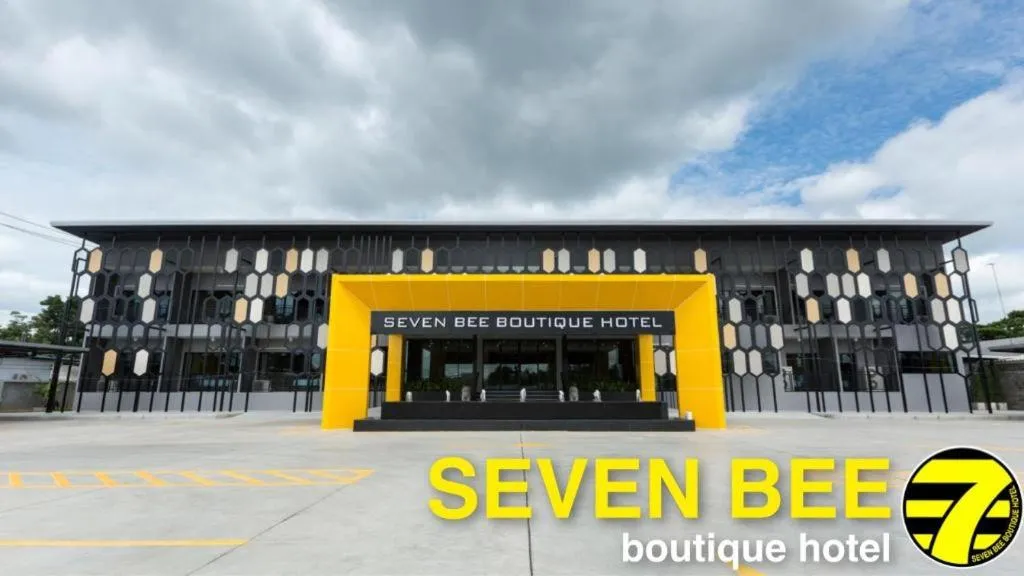 Seven bee boutique hotel