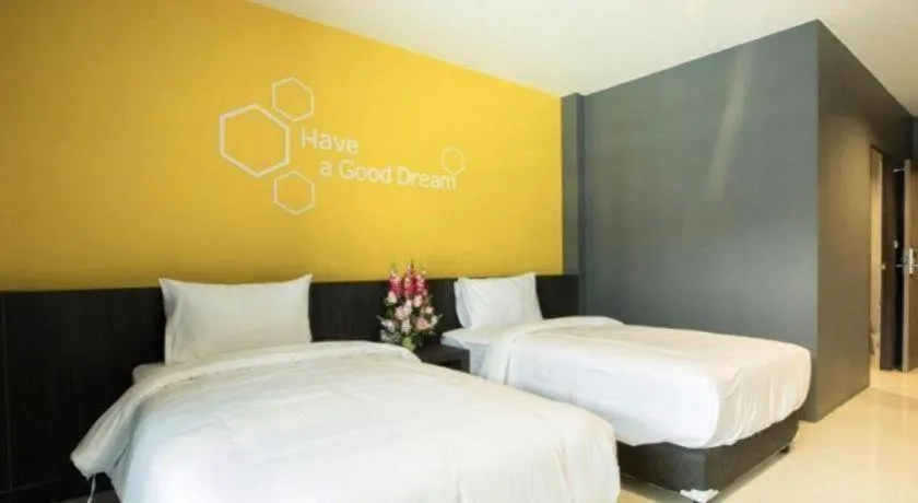 Bed in Seven bee boutique hotel