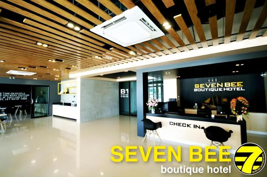 Seven bee boutique hotel