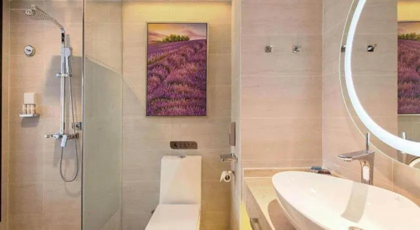 Lavande Hotel Wuhan Jianghan Road Subway Station