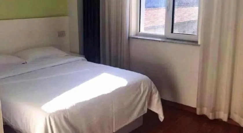 Bed in Shell Shuozhou Shuocheng District West Zhenhua Street Renmin Square Hotel