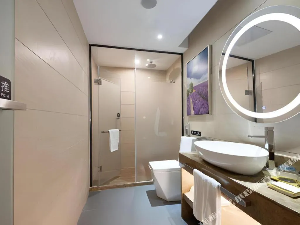 Lavande Hotel Guangzhou Shangxiajiu Pedestrian Street Hualin Temple Metro Station