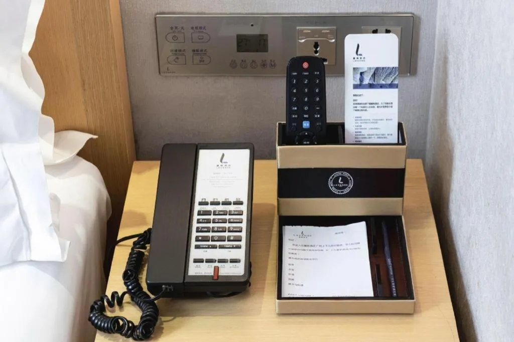 Lavande Hotel Guangzhou Shangxiajiu Pedestrian Street Hualin Temple Metro Station