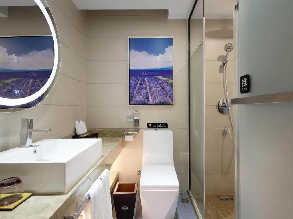 Lavande Hotel Guangzhou Shangxiajiu Pedestrian Street Hualin Temple Metro Station