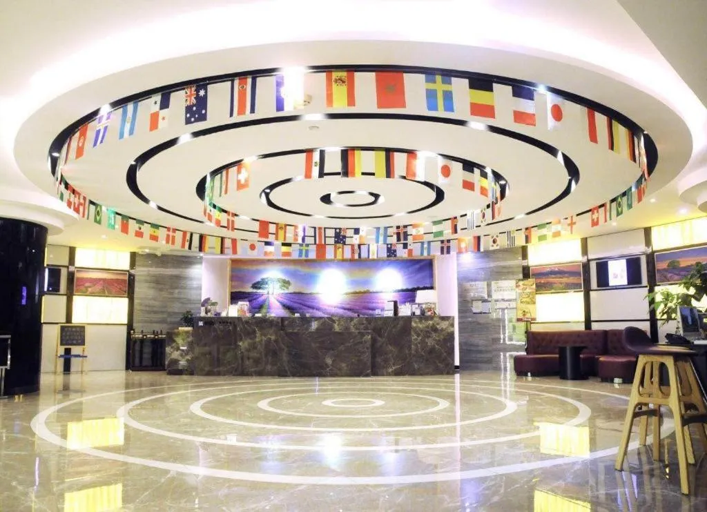 Lavande Hotel Guangzhou Shangxiajiu Pedestrian Street Hualin Temple Metro Station