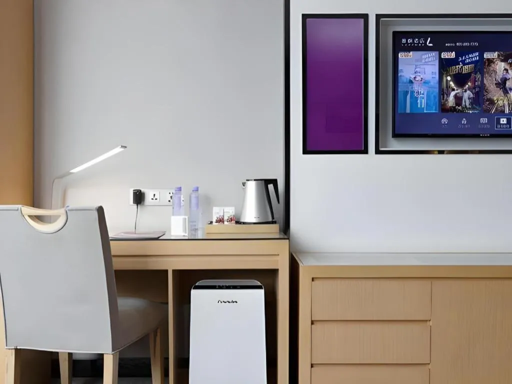 Lavande Hotel Guangzhou Shangxiajiu Pedestrian Street Hualin Temple Metro Station