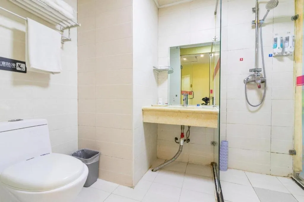 Pai Hotel Tianjin Binguan Metro Station Municipal Government