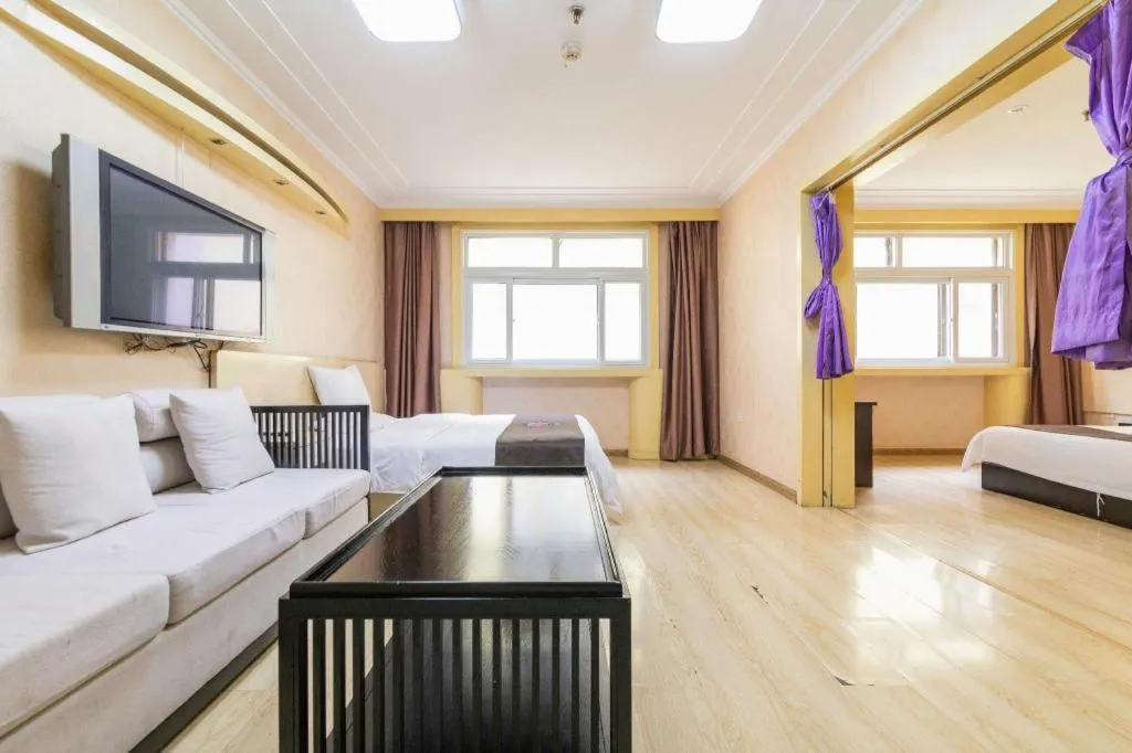 Bed in Pai Hotel Tianjin Binguan Metro Station Municipal Government