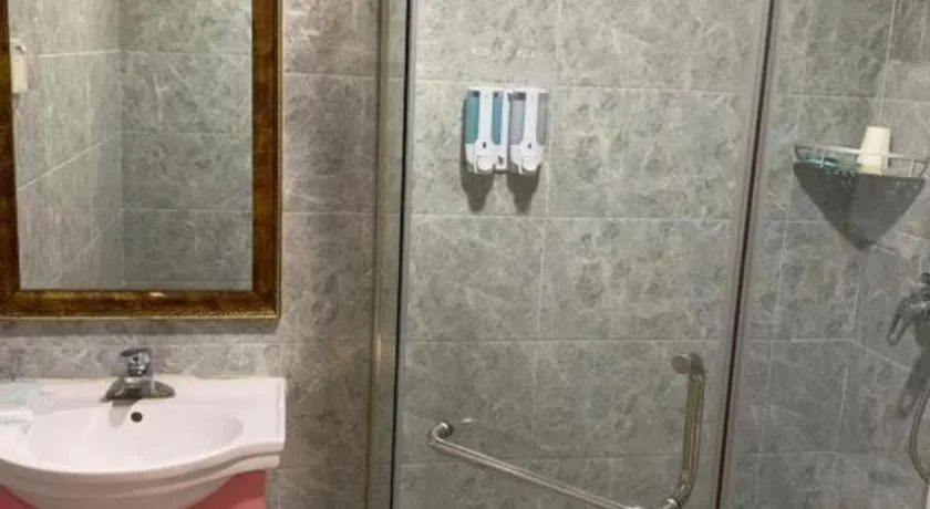 Pai Hotel Tianjin Binguan Metro Station Municipal Government