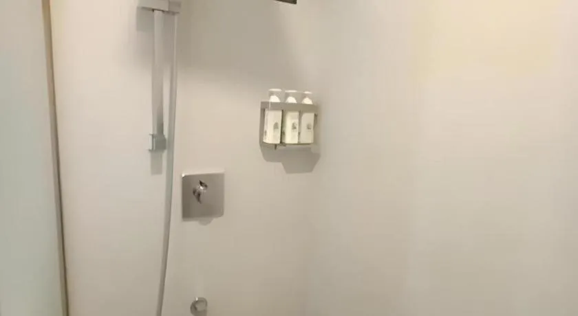 Lavande Hotel Beijing Olympic Village bird nest