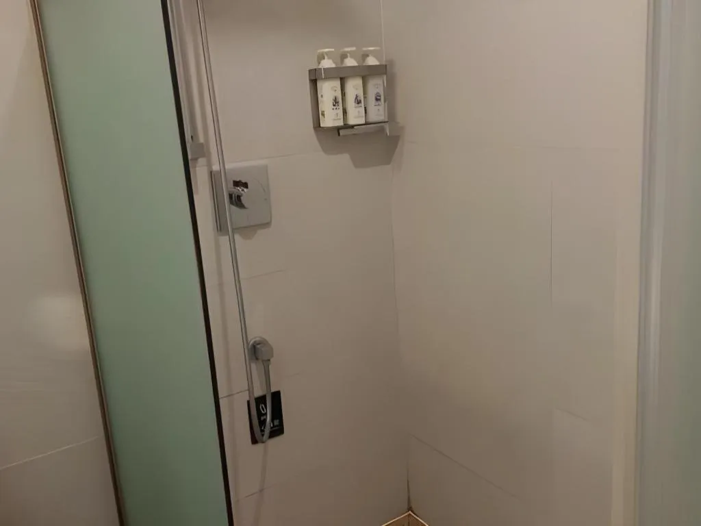 Lavande Hotel Beijing Olympic Village bird nest