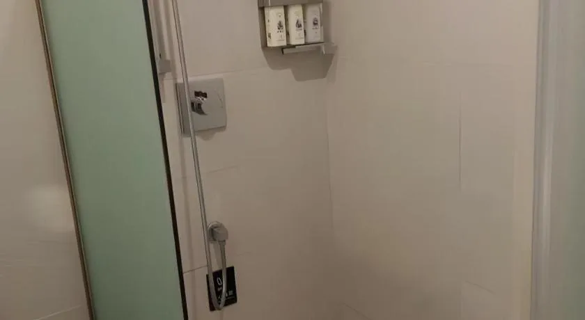 Lavande Hotel Beijing Olympic Village bird nest