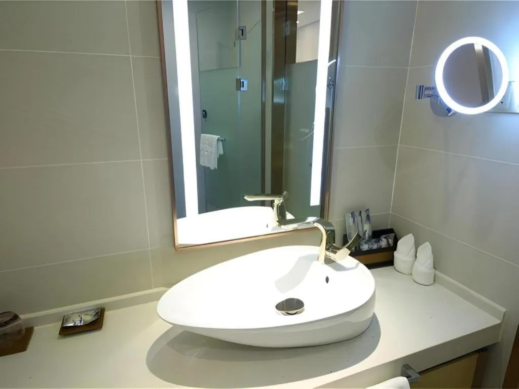 Lavande Hotel Beijing Olympic Village bird nest