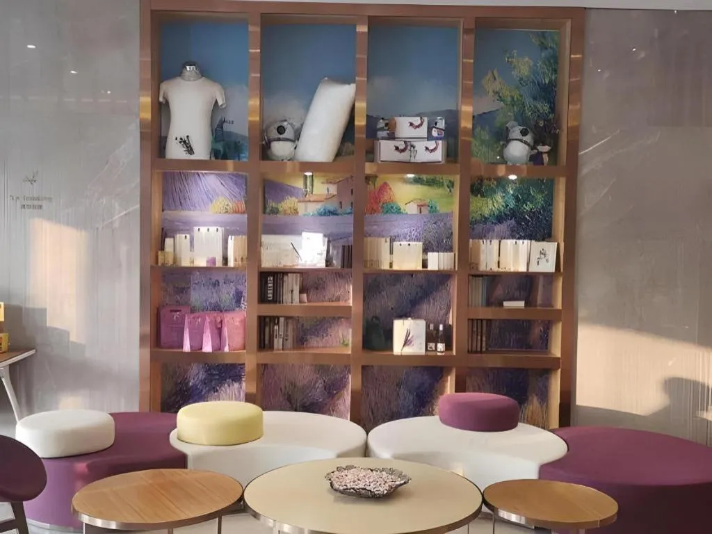 Lavande Hotel Beijing Olympic Village bird nest