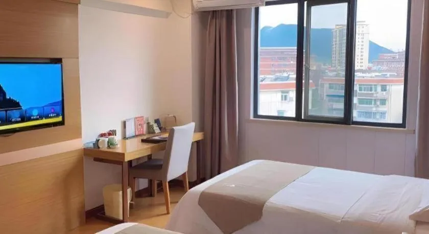 Bed in GreenTree Inn Xuancheng Jingxian Wannan First Street Express Hotel