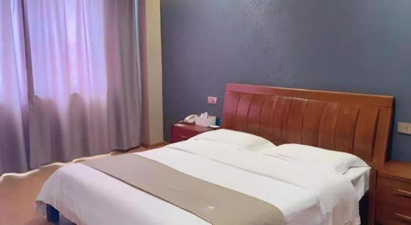 Bed in GreenTree Inn Xuancheng Jingxian Wannan First Street Express Hotel