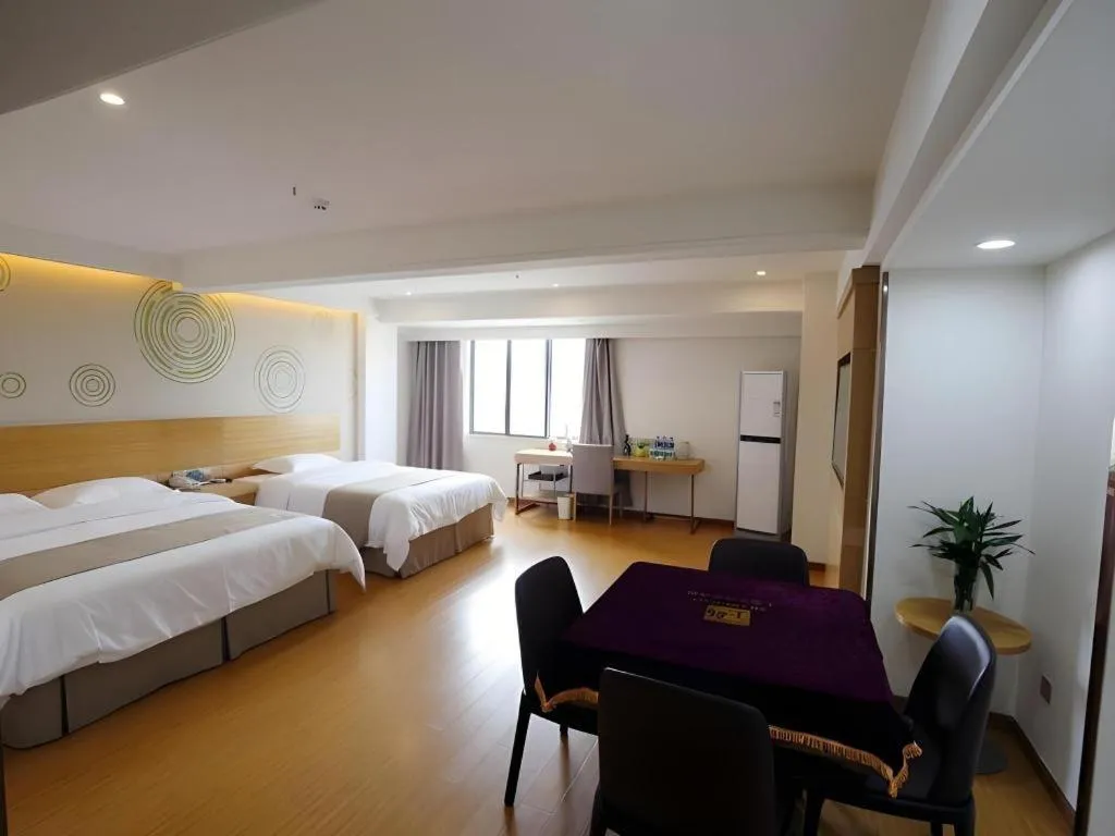 Bed in GreenTree Inn Xuancheng Jingxian Wannan First Street Express Hotel