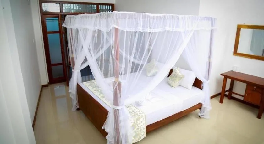 Bed in BV Residence Tangalla