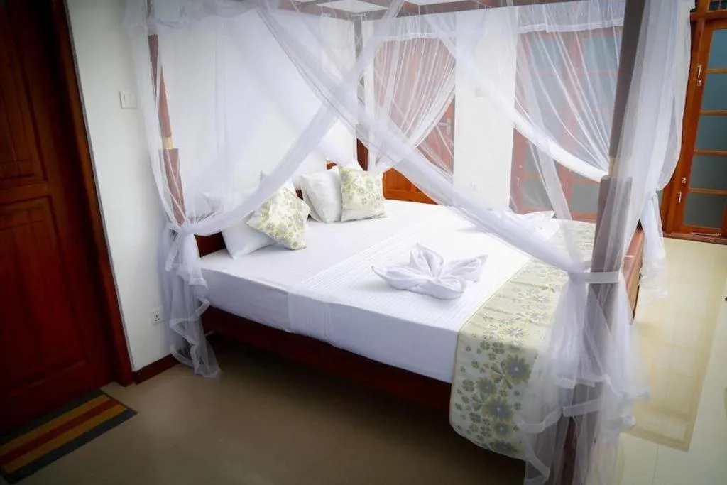 Bed in BV Residence Tangalla