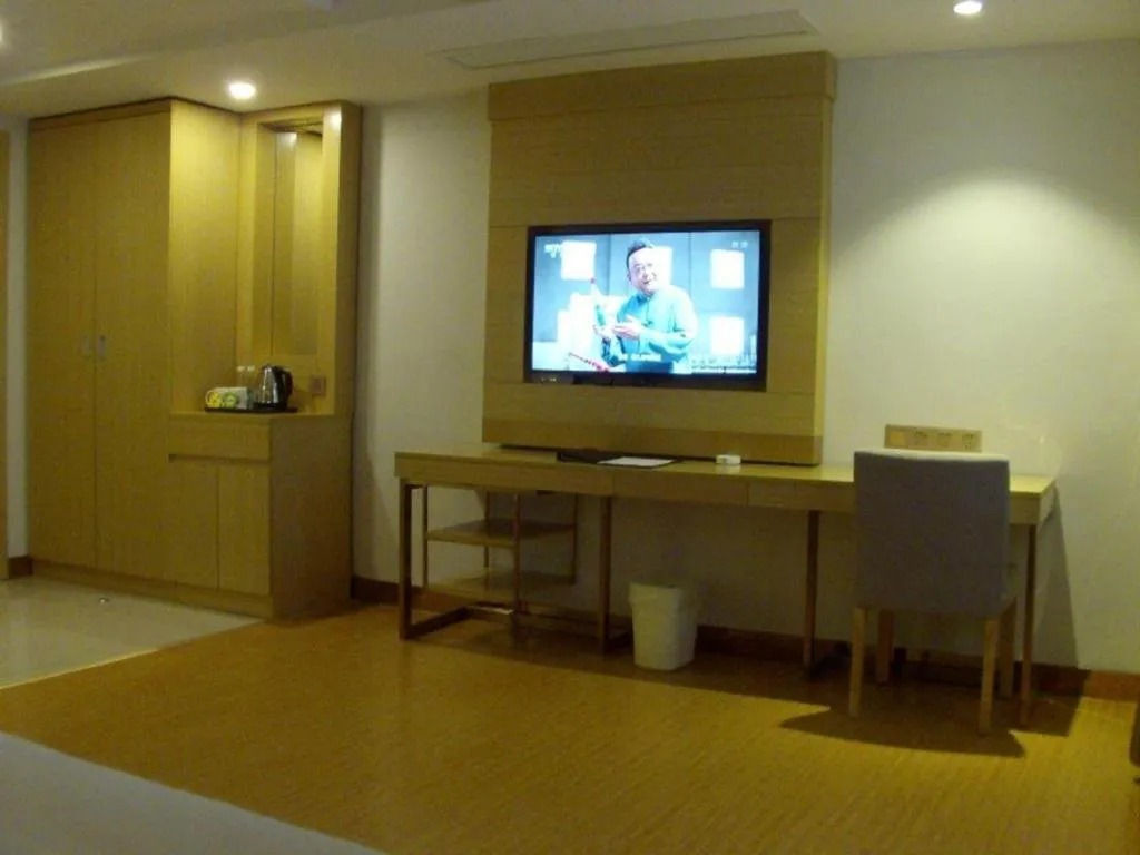 GreenTree Inn Xianning Tongcheng County Bus Station Business Hotel