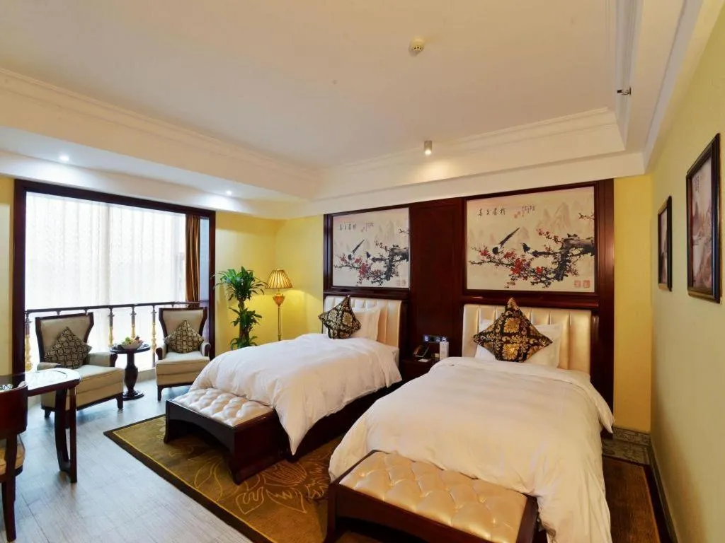 Bed in Wanjiale International Hotel