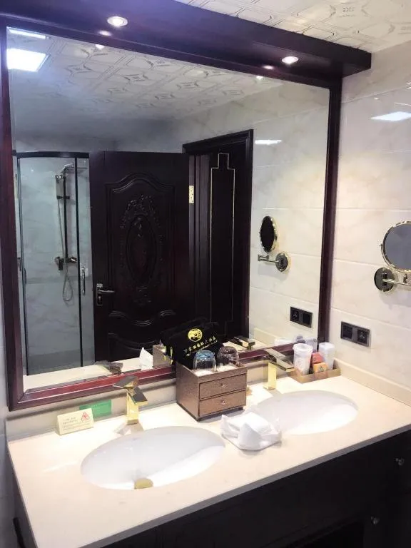 Wanjiale International Hotel