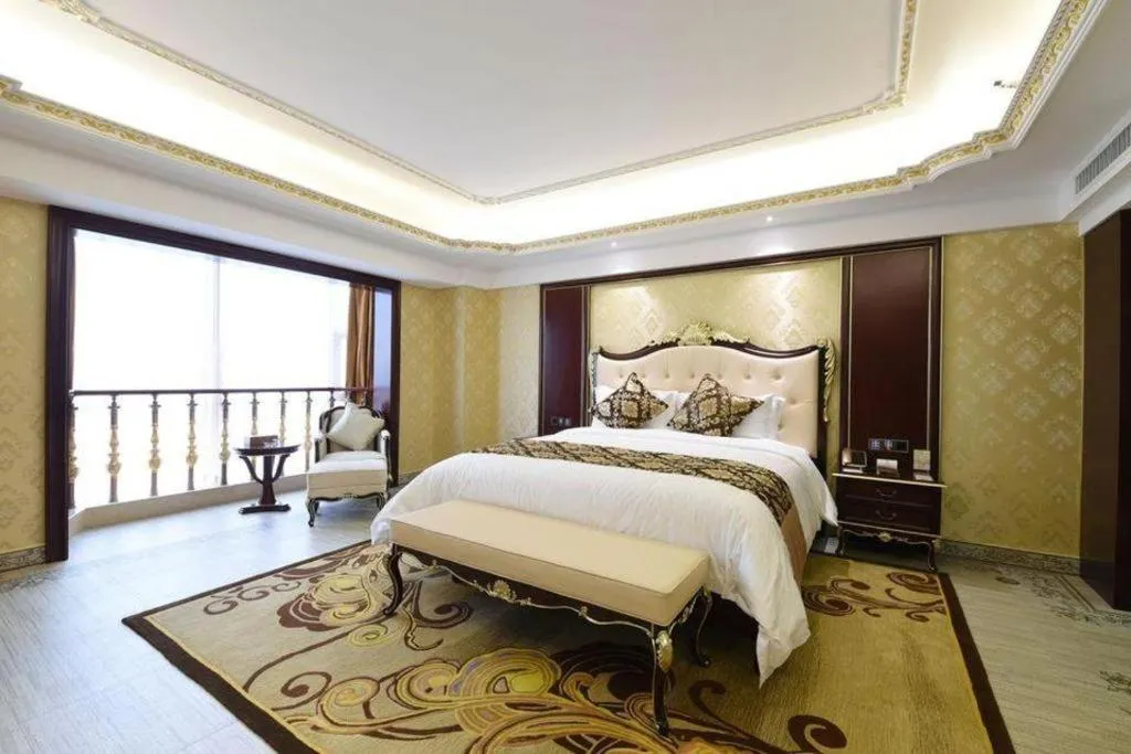 Bed in Wanjiale International Hotel