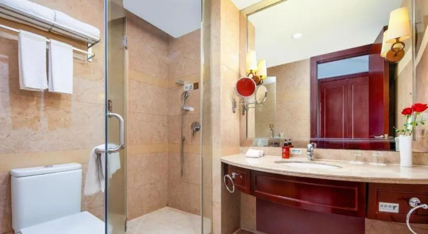 Taishun Xiangzhou New Century Hotel