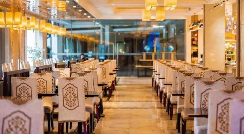 Taishun Xiangzhou New Century Hotel