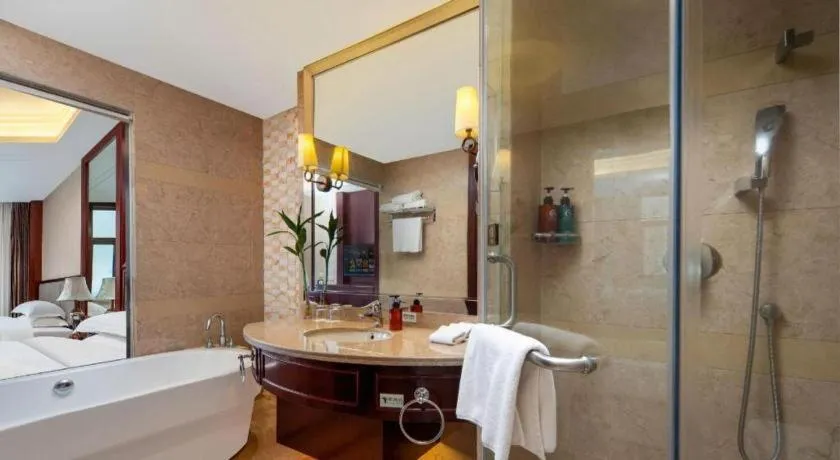 Taishun Xiangzhou New Century Hotel