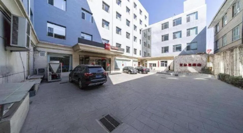 Ibis Xinzhou Qiyi RD