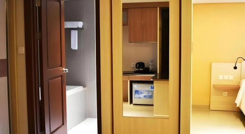 Bed in Grand Metro Hotel Tasikmalaya