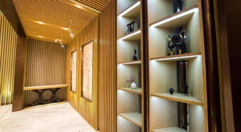 Metropolo Hotel Huazhong University Guanggu Avenue