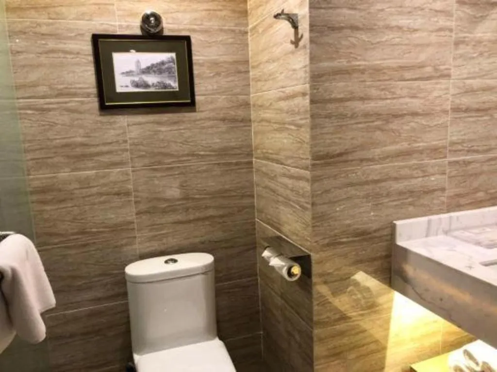 Metropolo Hotel Qingdao Wusi Square Xiaomaidao