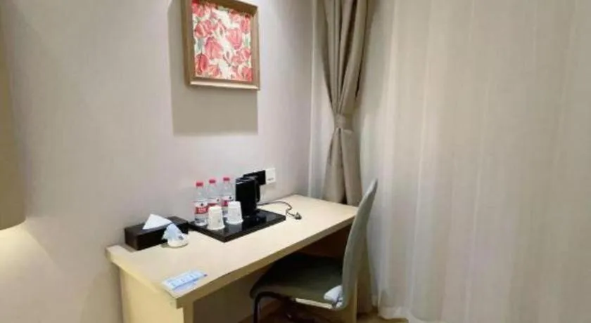 Metropolo Hotel Qingdao Wusi Square Xiaomaidao