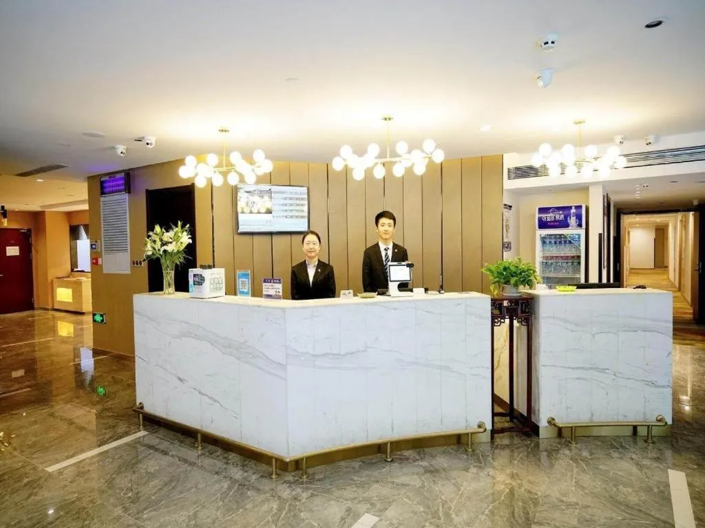 Metropolo Hotel Qingdao Wusi Square Xiaomaidao