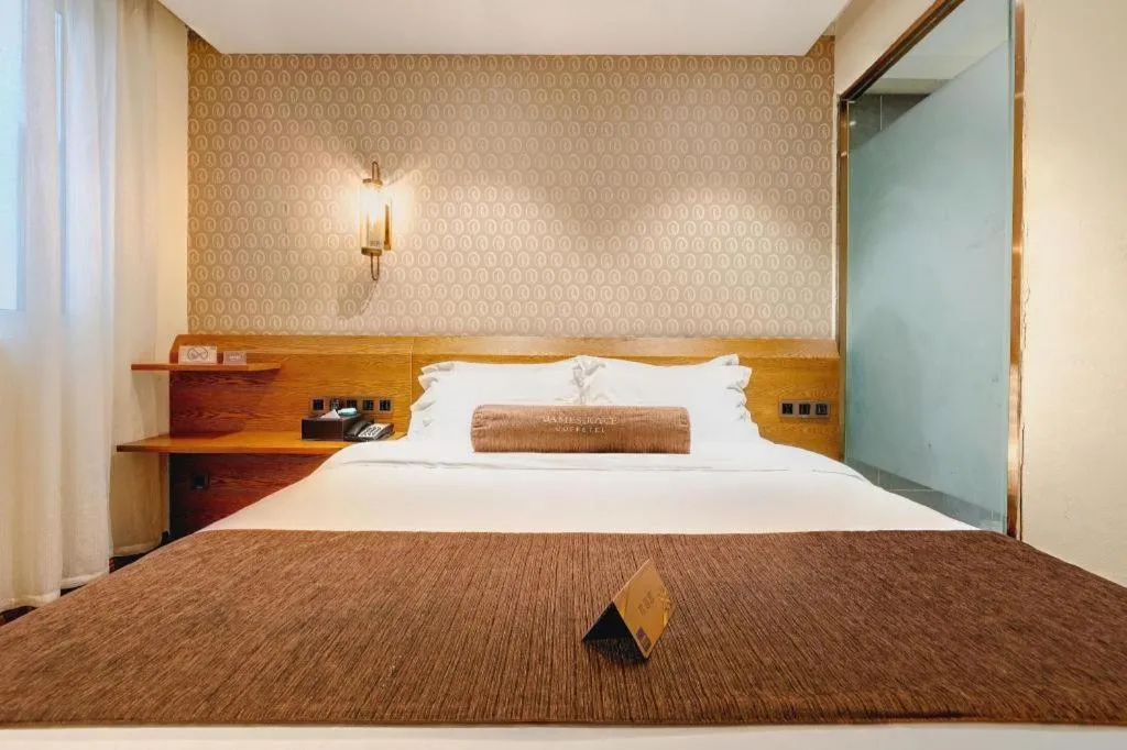 Bed in James Joyce Coffetel Qufu Tourist Center Gulou Street Sankong Scenic Spot