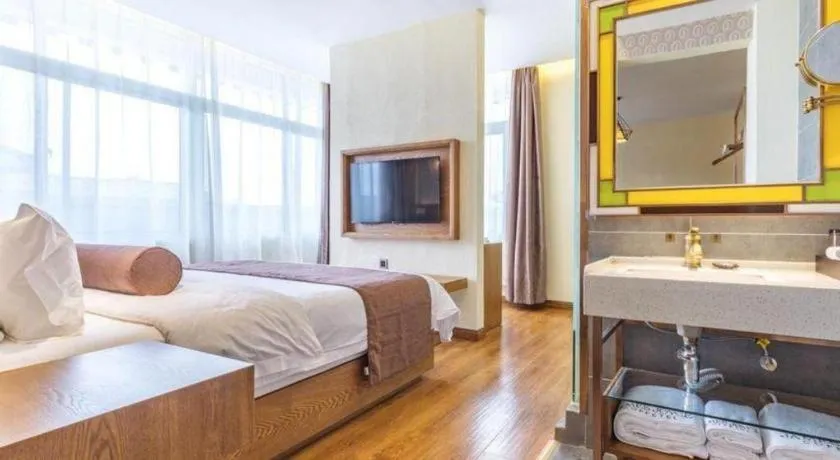 Bed in James Joyce Coffetel Qufu Tourist Center Gulou Street Sankong Scenic Spot