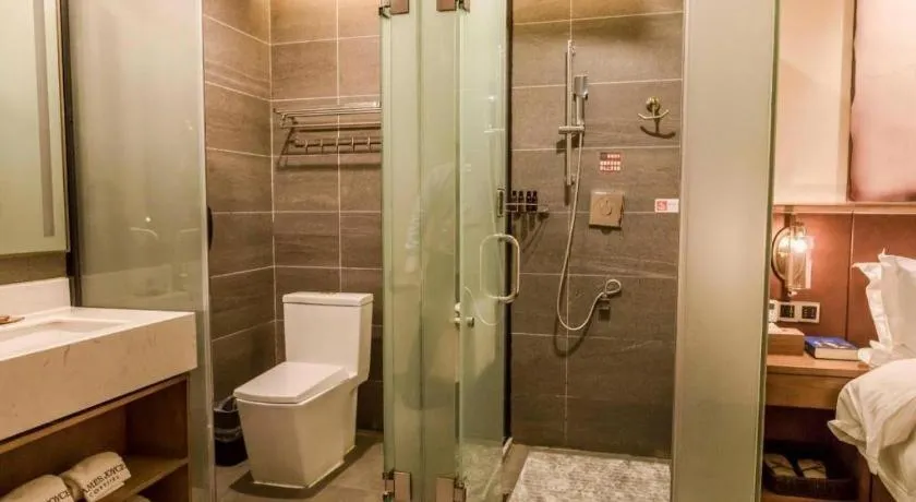 James Joyce Coffetel Guangzhou Dongxiaonan Metro Station Branch