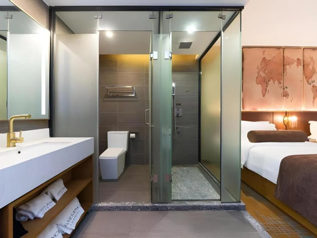 Bed in James Joyce Coffetel Guangzhou Dongxiaonan Metro Station Branch