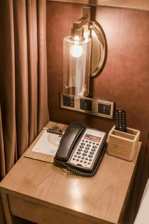 James Joyce Coffetel Guangzhou Dongxiaonan Metro Station Branch