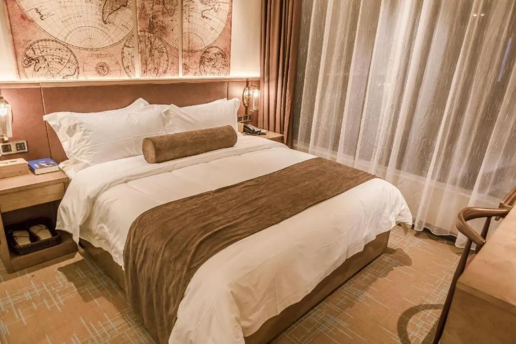 Bed in James Joyce Coffetel Guangzhou Dongxiaonan Metro Station Branch