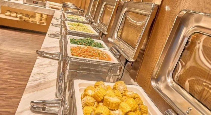 James Joyce Coffetel Xinyang Xixian Longhu Huayi