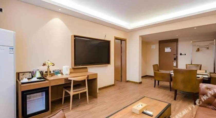 James Joyce Coffetel Xinyang Xixian Longhu Huayi